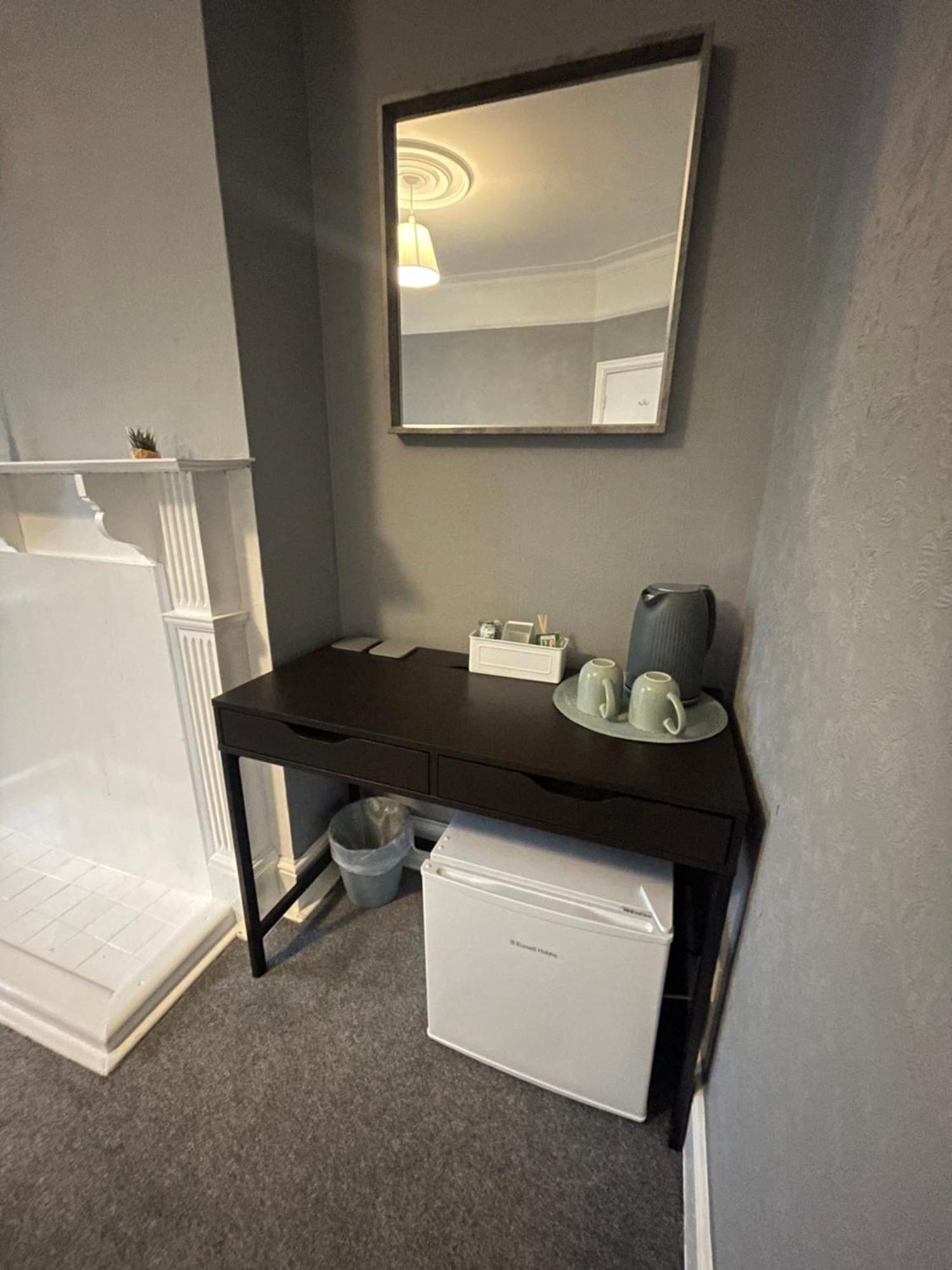 Cosy Double Rooms A Stones Throw From Wembley Stadium Londres Exterior foto